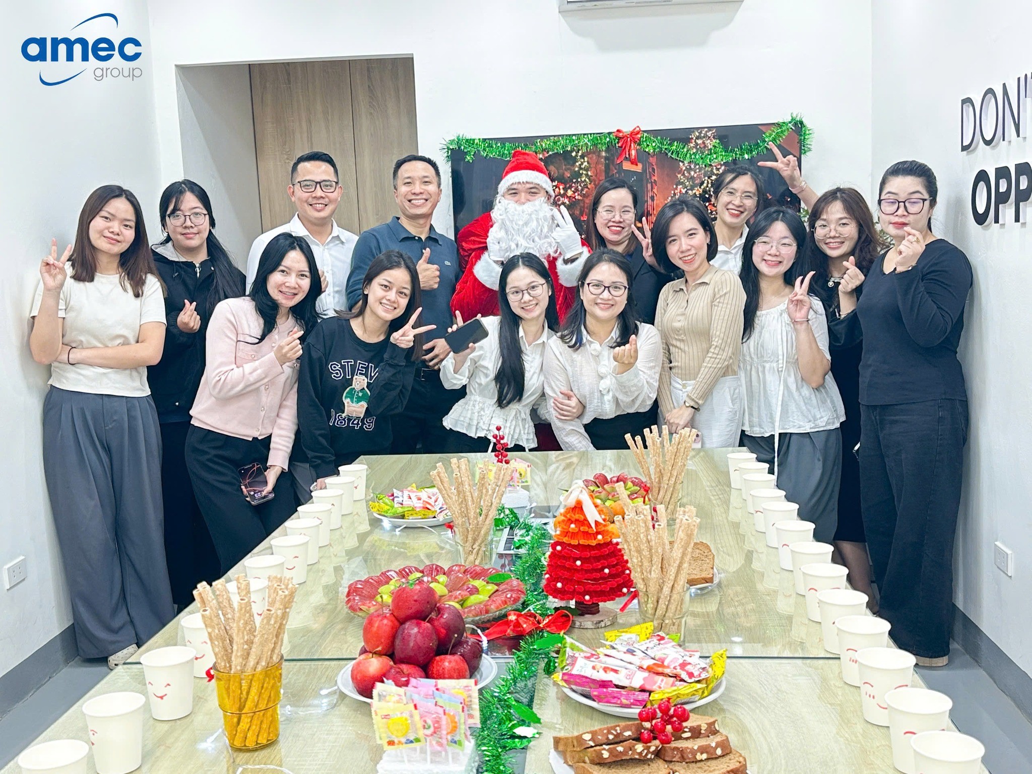 AMEC Group Tổ Chức Giáng Sinh Ấm Áp, Gửi Lời Chúc An Lành Đến Cộng Đồng