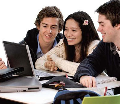 Nên chọn A- level hay Foundation khi du học Anh?