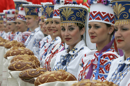 Tuyển sinh đi học tại Cộng hoà Belarus năm 2010