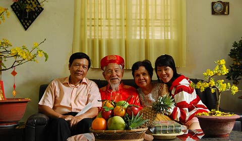 Sốt du học, lạnh tình thân?