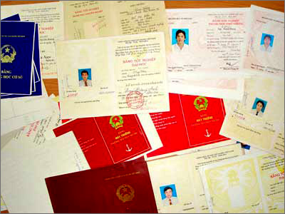 Bằng “thạc sĩ” giá 18 triệu đồng