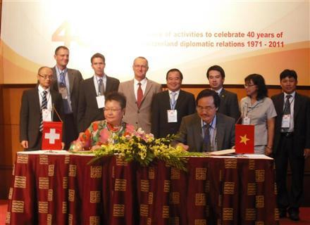 Du học Thụy Sỹ : Ít nhất 5 dự án song phương với Việt Nam đến năm 2015
