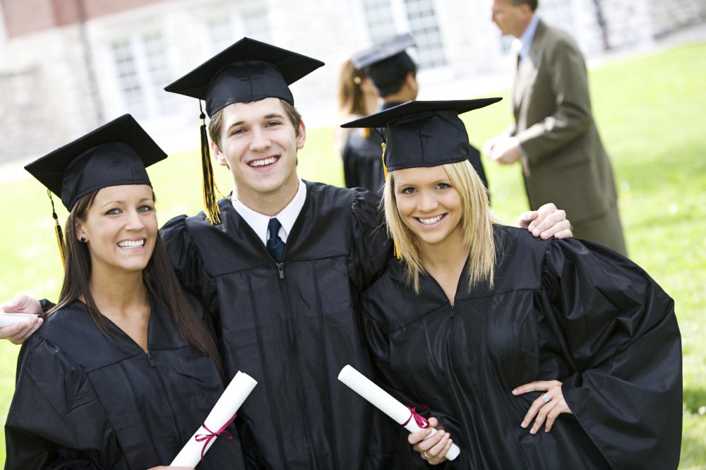 Lý do các trường đại học cung cấp học bổng