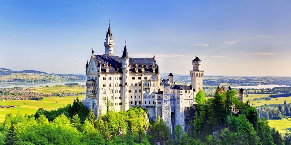 Neuschwanstein - Tòa lâu đài cổ tích của nước Đức