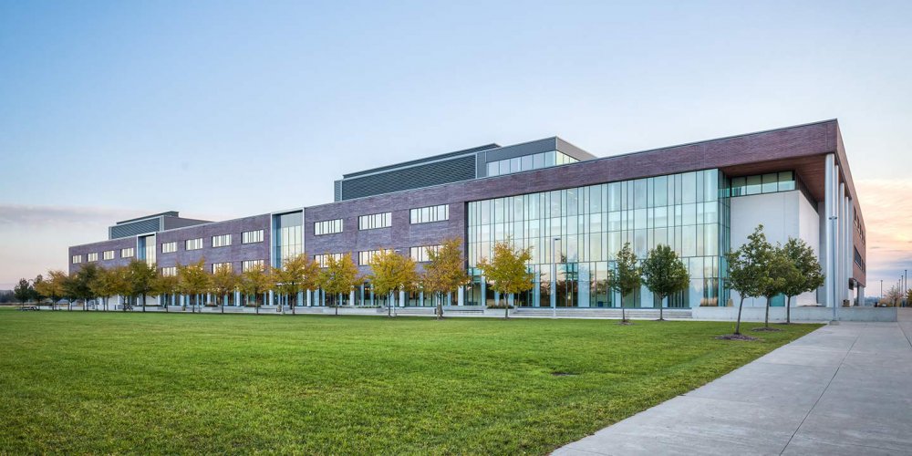 Conestoga College: Cao đẳng công lập hàng đầu tại Canada