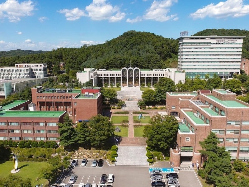 Sang Myung University