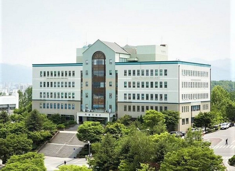 Changshin University