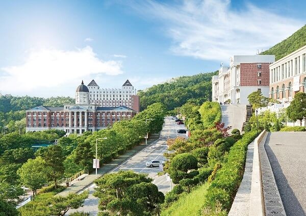Tongwon University