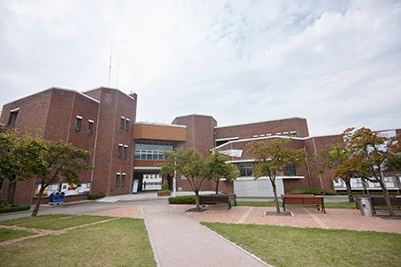 Seowon University