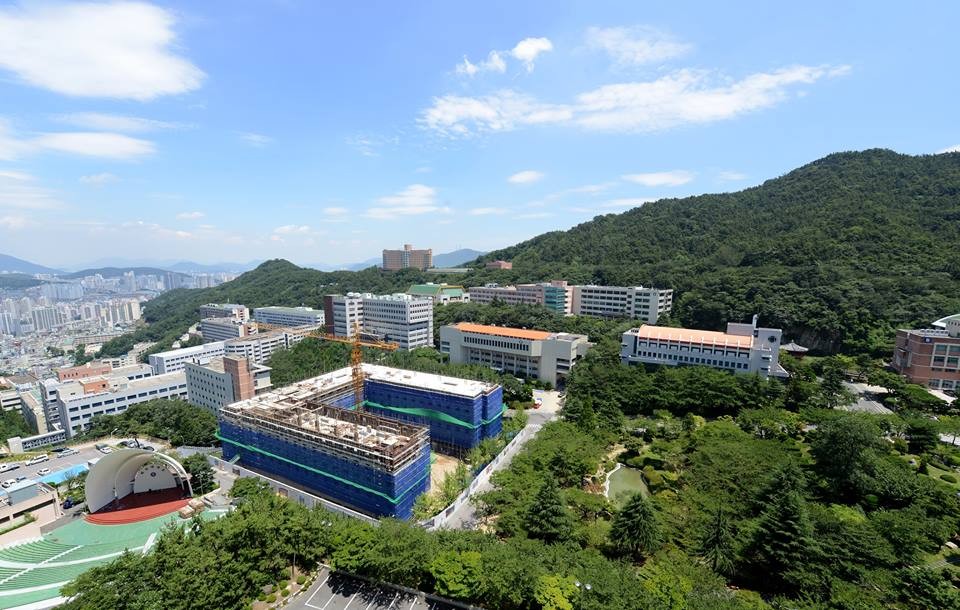 Đại học Dong Eui