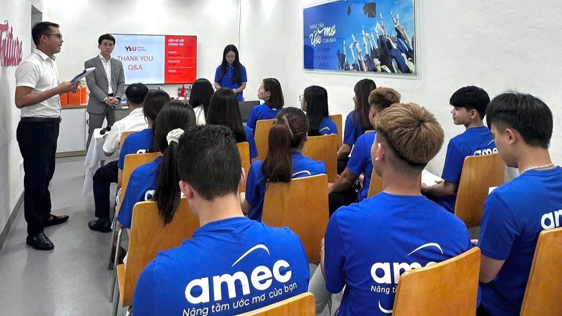 Khai giảng lớp tiếng Hàn sơ cấp Amec